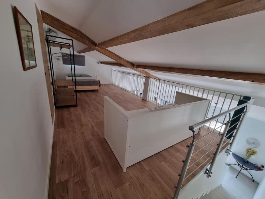 Maison A St Mitre