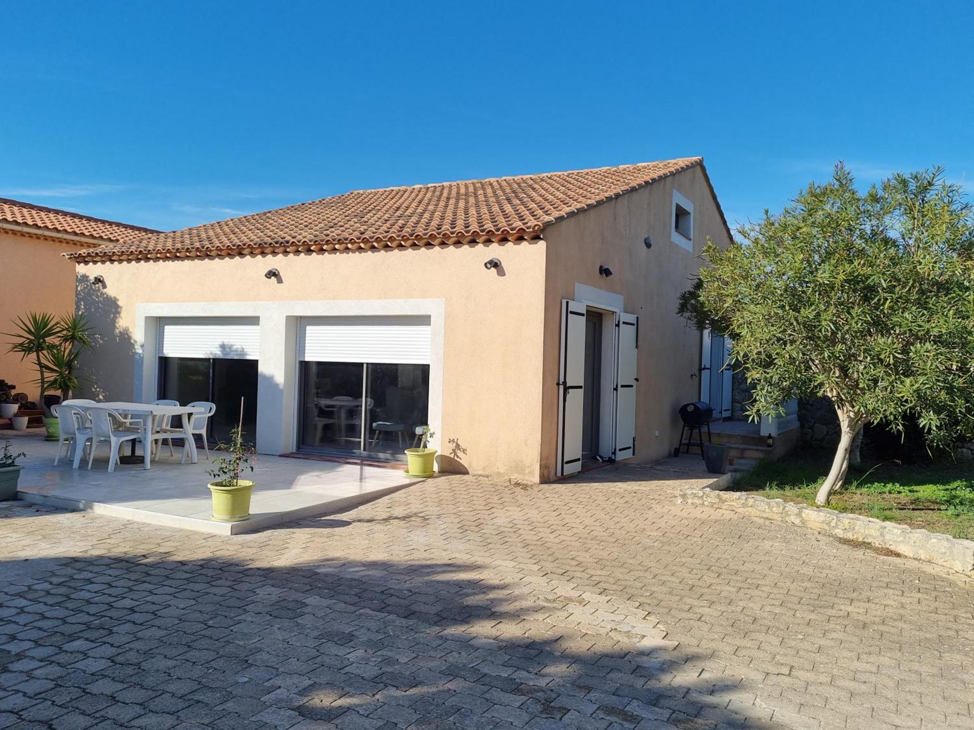 Holiday home Maison A St Mitre *
